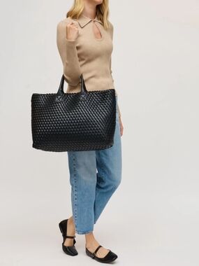 #97287 Fabulous Black Ithaca Woven Vegan Leather Tote Bag Handbag